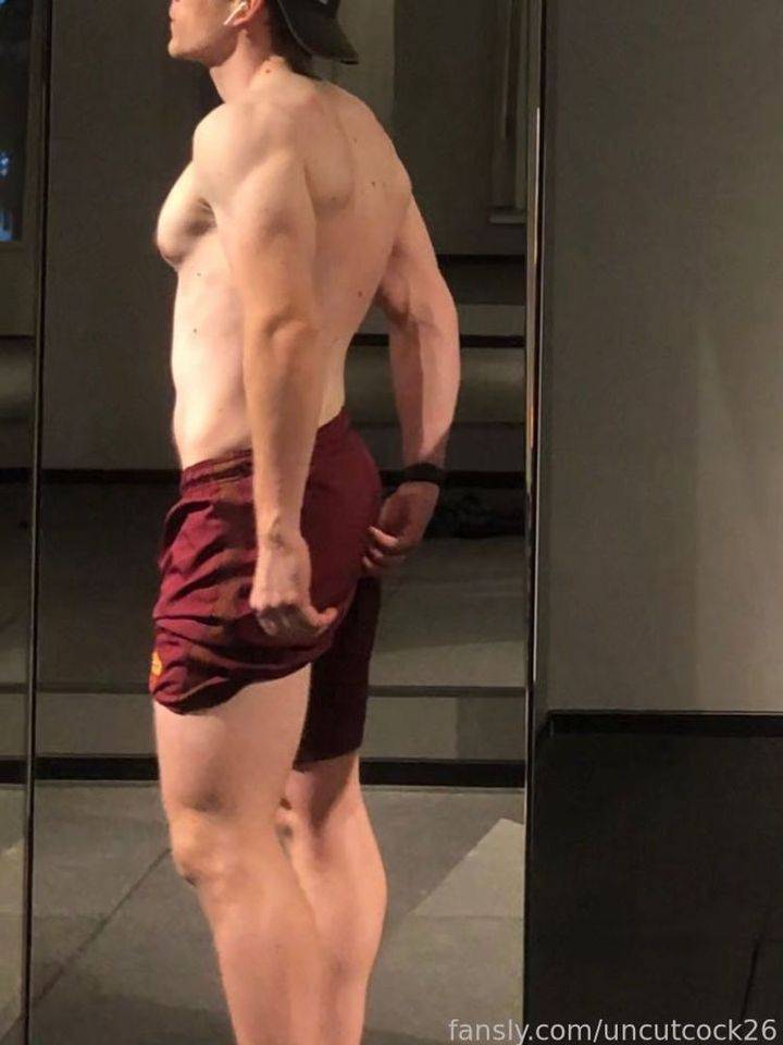 fansly uncutcock26 profile photo. uncutcock26 19