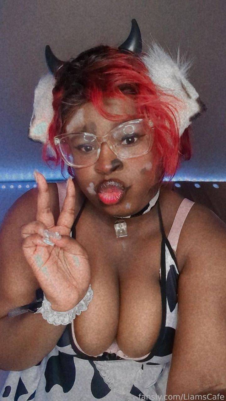 fansly LiamsCafe profile photo. LiamsCafe 12