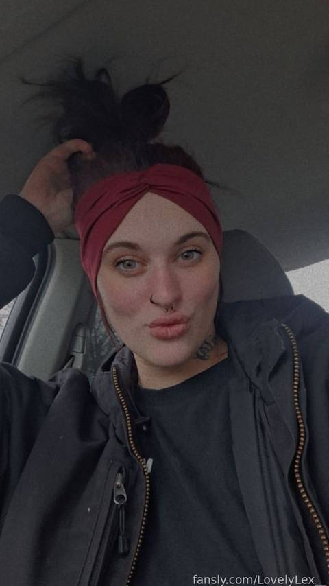 fansly LovelyLex__ profile photo. LovelyLex__ 22