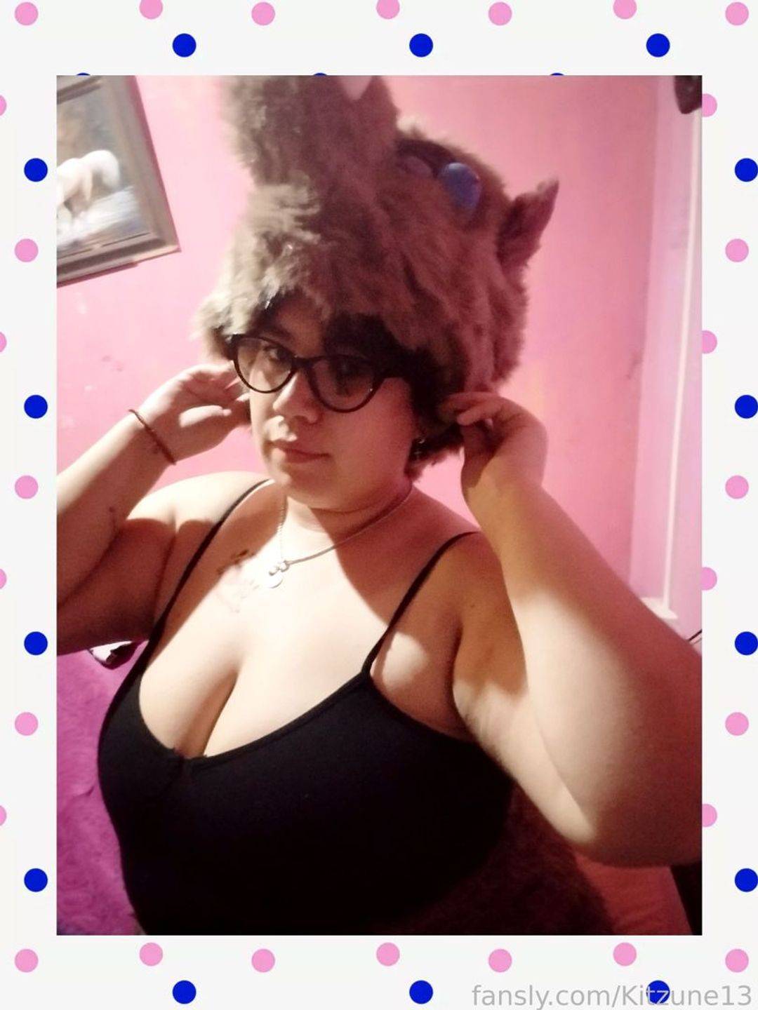 fansly Kitzune  profile photo. Kitzune  30
