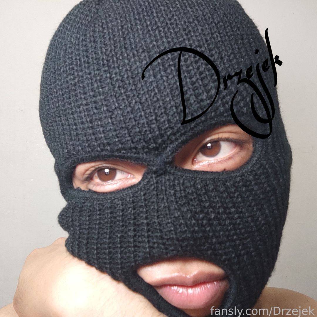 fansly Drzejek profile photo. Drzejek 7