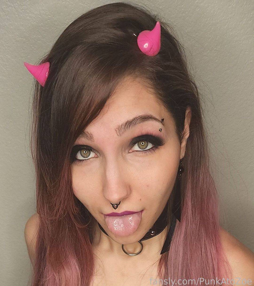 fansly PunkAtoZoe profile photo. PunkAtoZoe 7