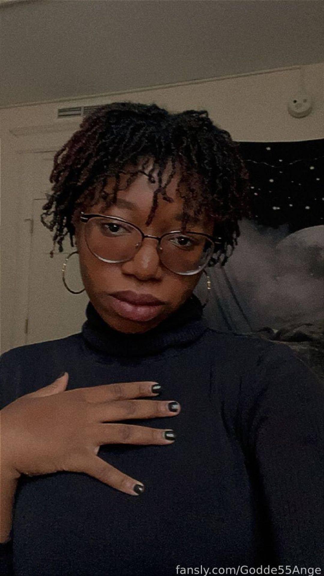 fansly Goddess Ange profile photo. Goddess Ange 33