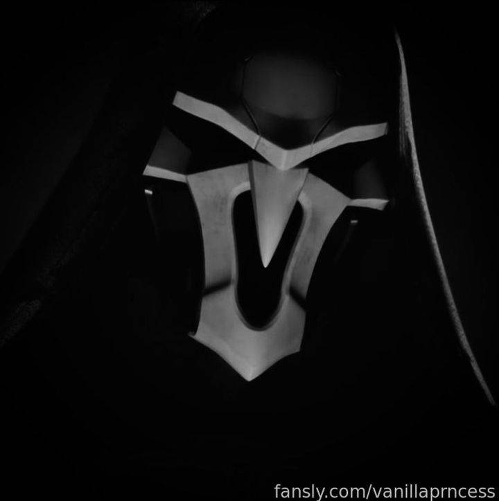 fansly forest  profile photo. forest  13