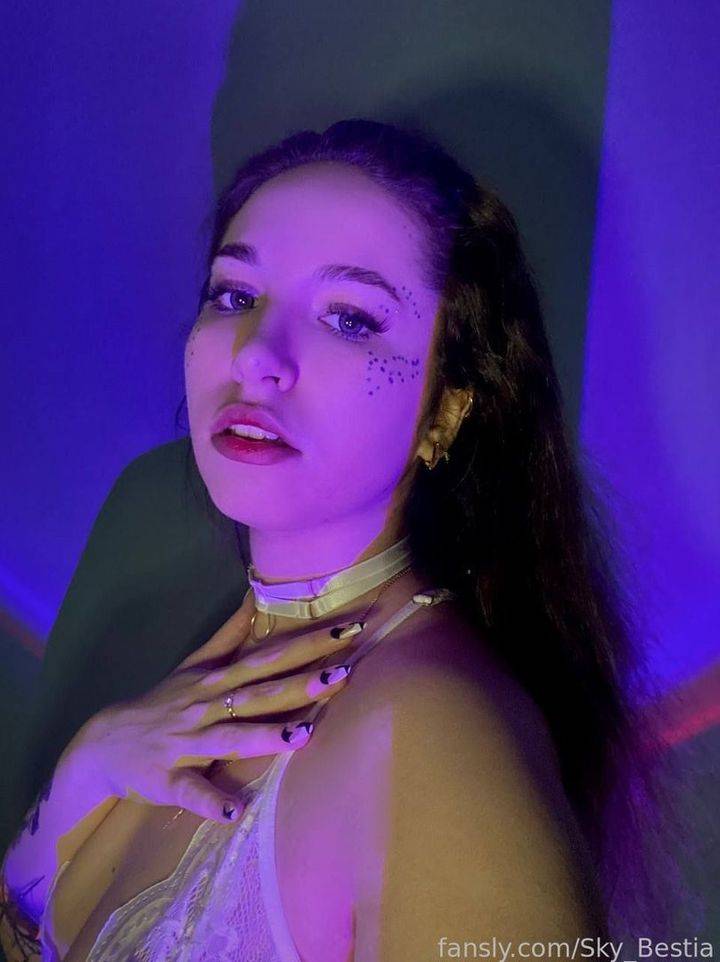 fansly Sky_Bestia profile photo. Sky_Bestia 34
