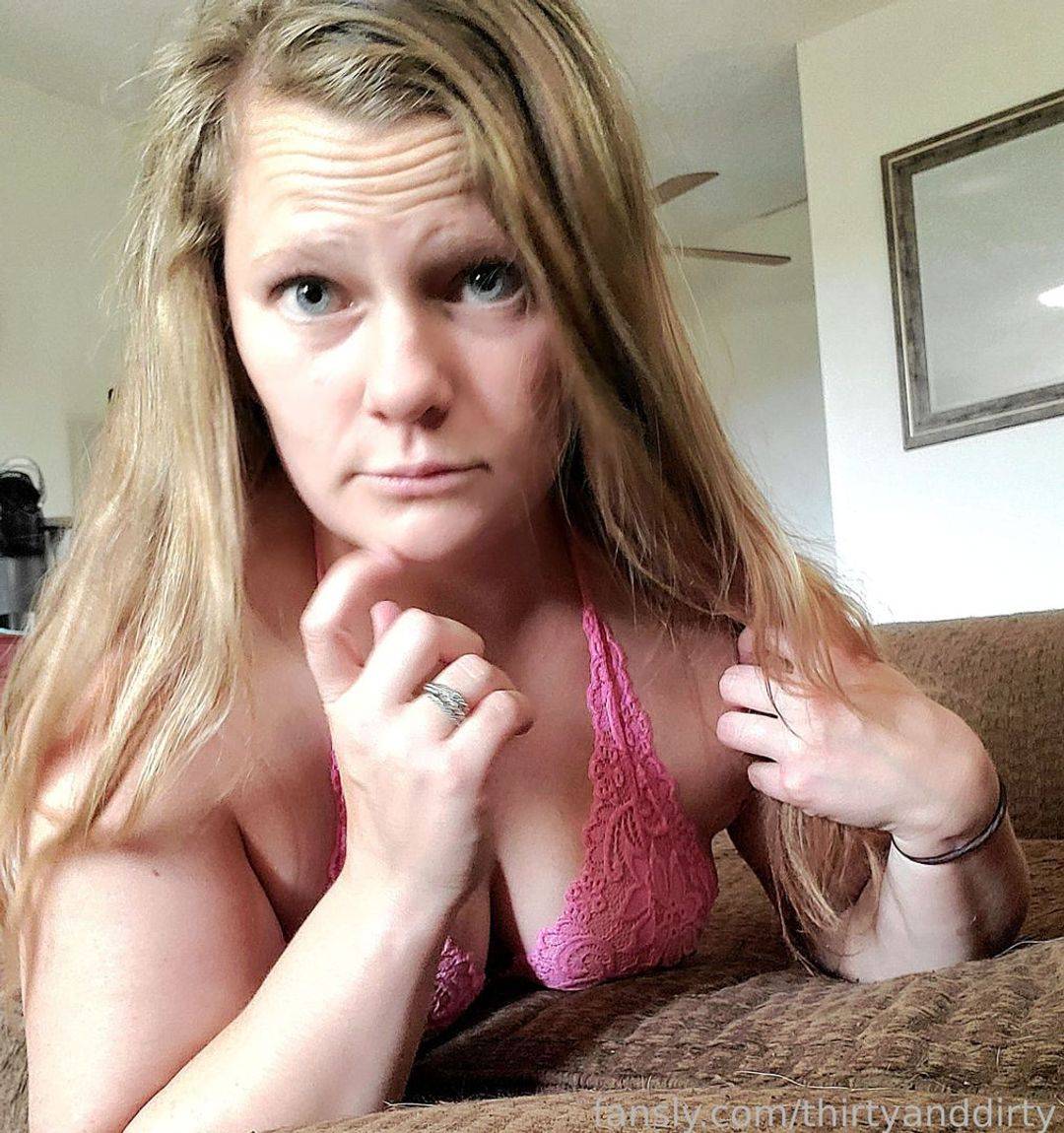 fansly thirtyanddirty profile photo. thirtyanddirty 3