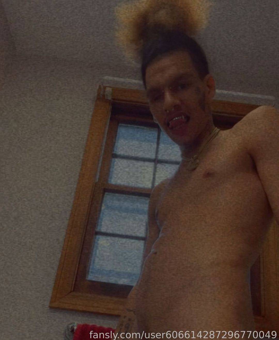 fansly SuprSoakHer profile photo. SuprSoakHer 26