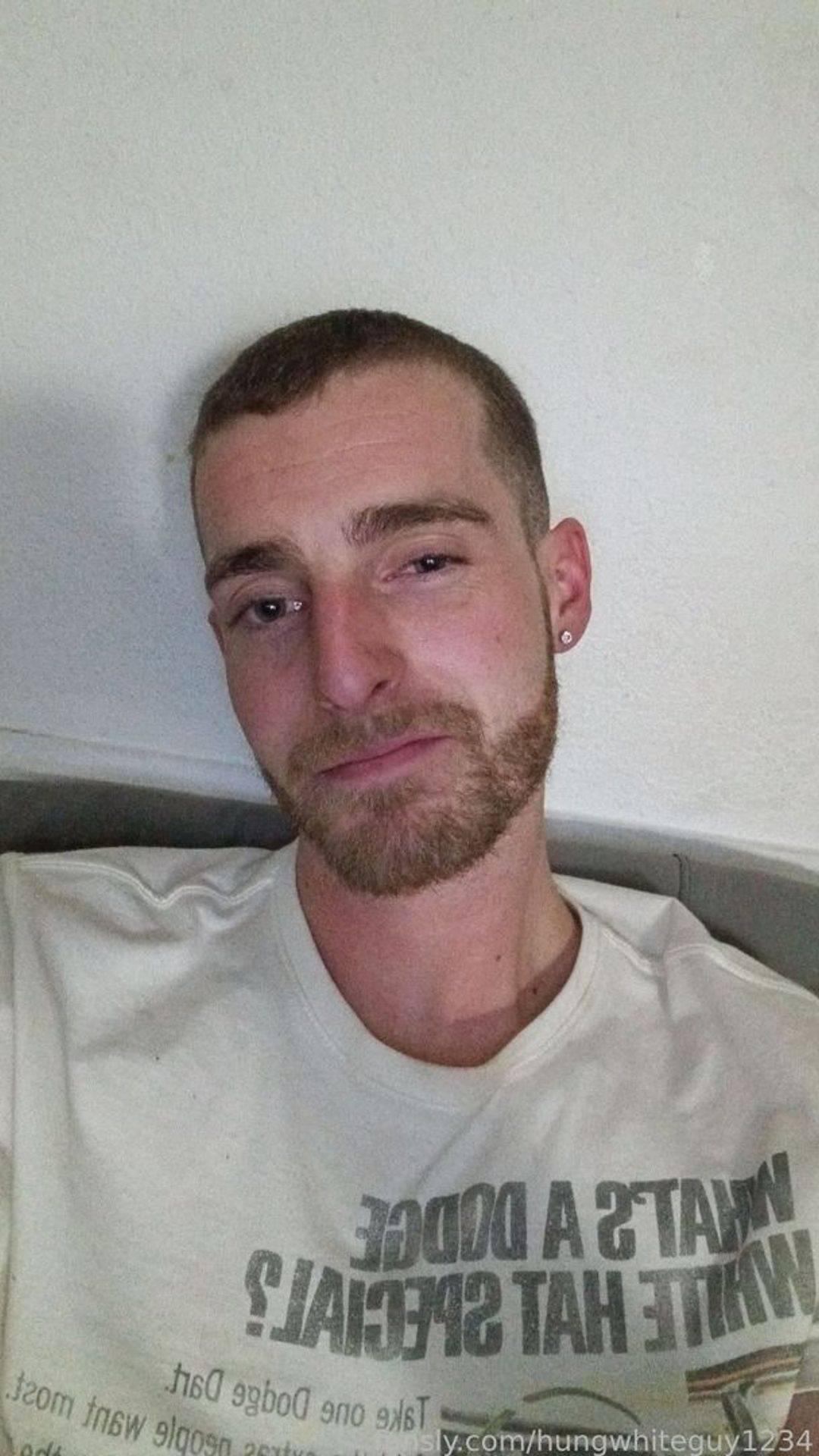 fansly hungwhiteguy1234 profile photo. hungwhiteguy1234 3