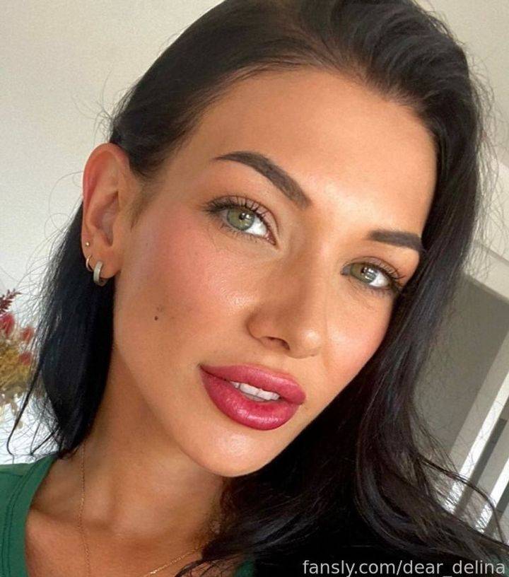 fansly dear_delina profile photo. dear_delina 20