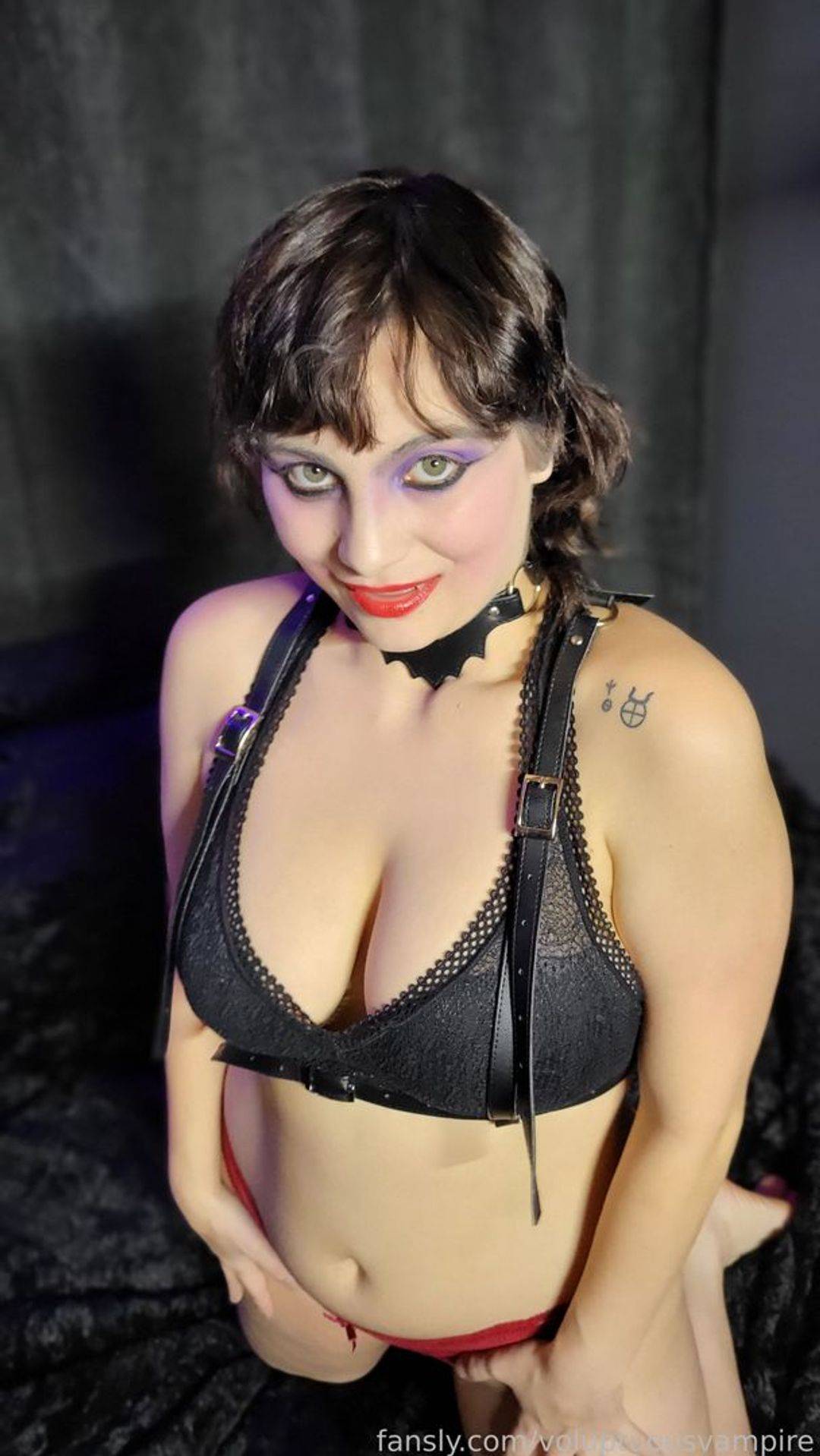 fansly Voluptuousvampire profile photo. Voluptuousvampire 23