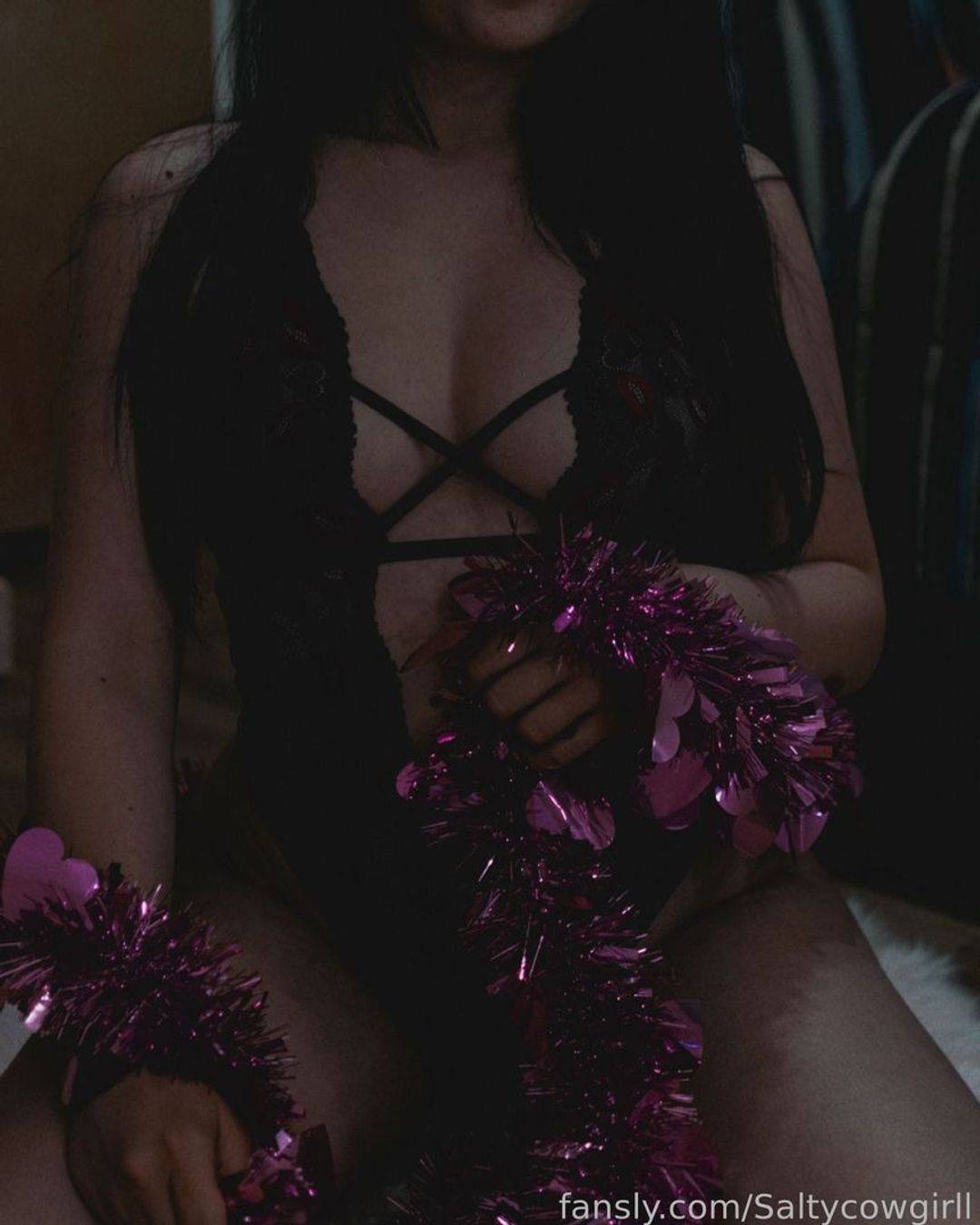 fansly Salty Cowgirl 🌵 profile photo. Salty Cowgirl 🌵 30