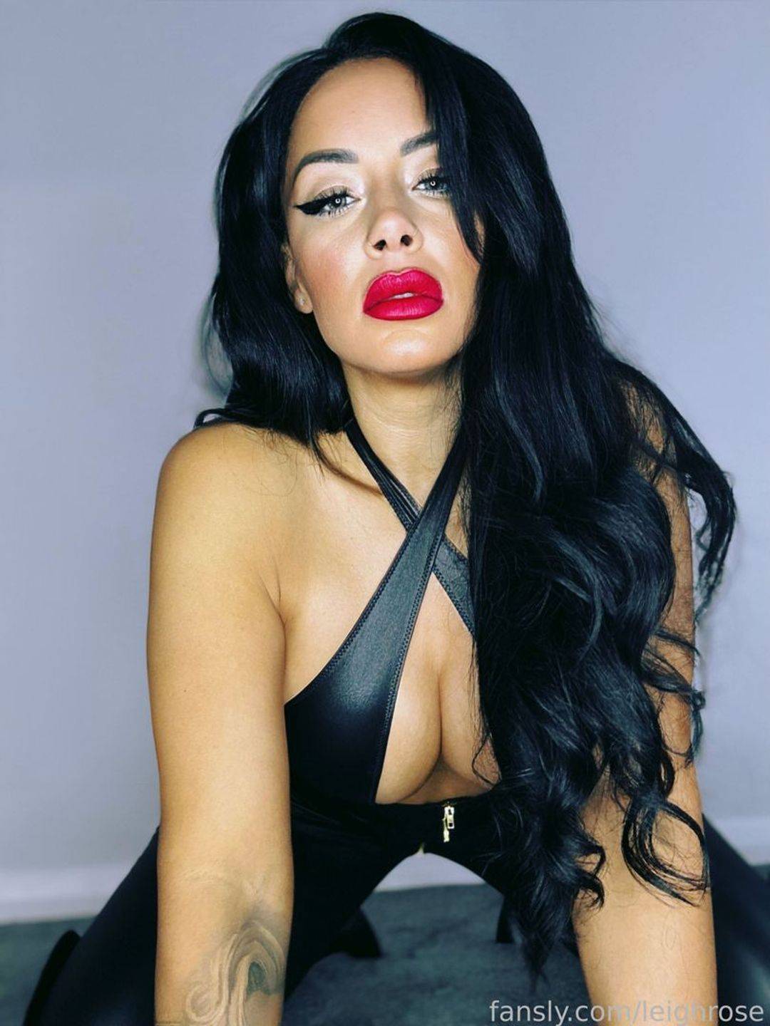 fansly leighrose profile photo. leighrose 6