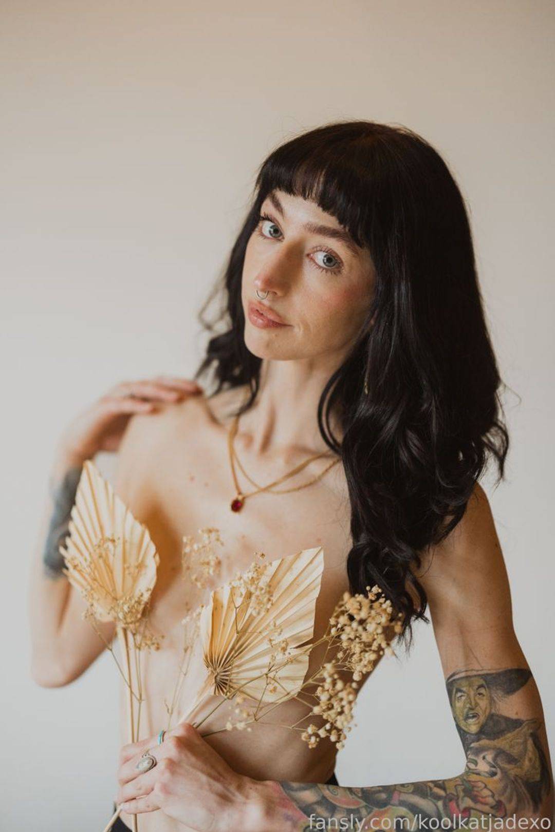 fansly Jade profile photo. Jade 17