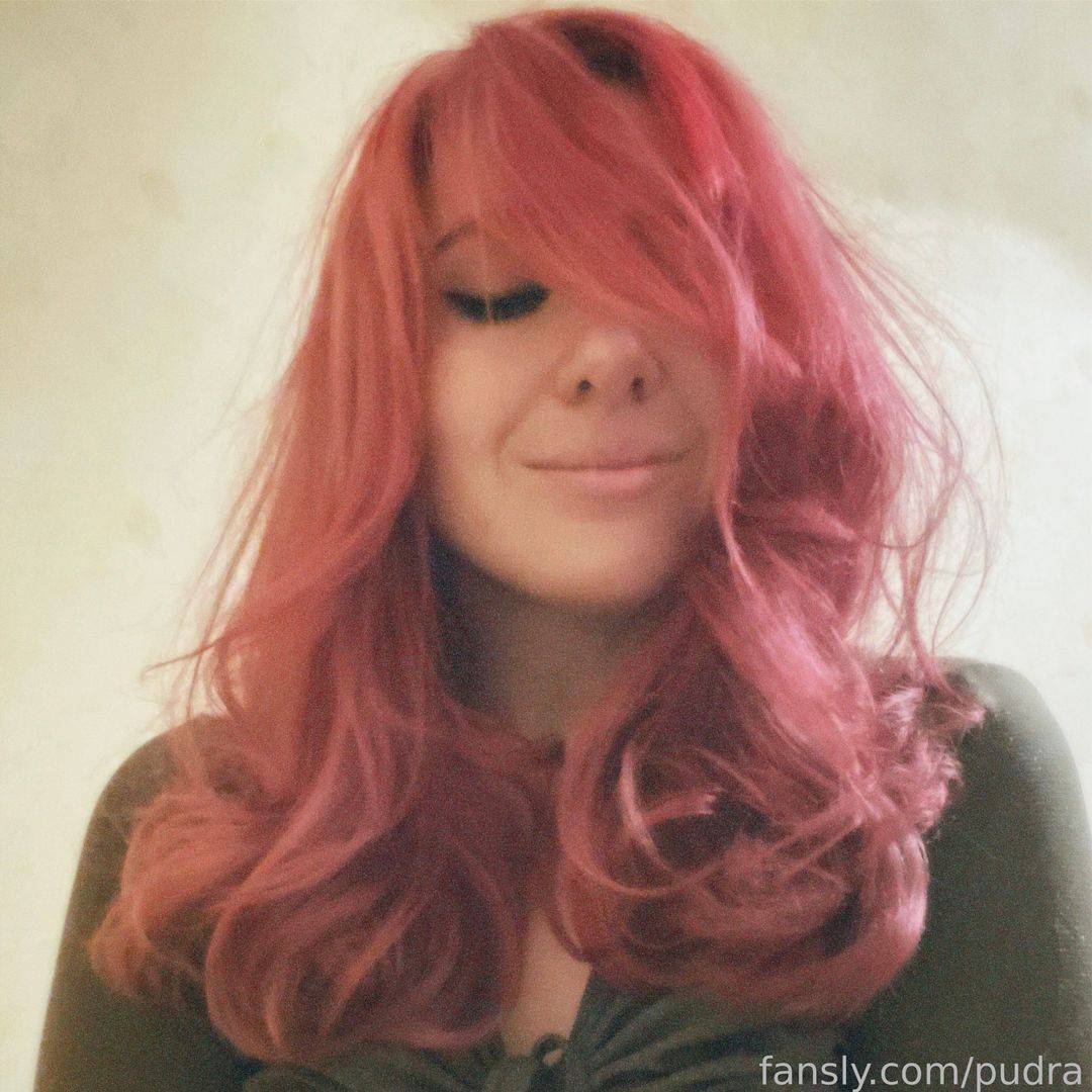 fansly P U D R A profile photo. P U D R A 35