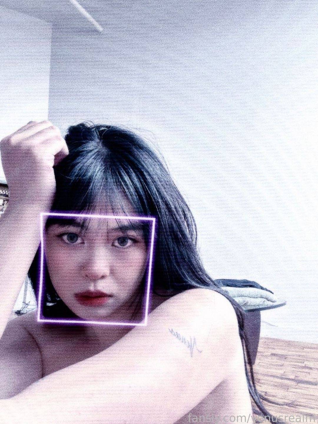 fansly venusrealm profile photo. venusrealm 21