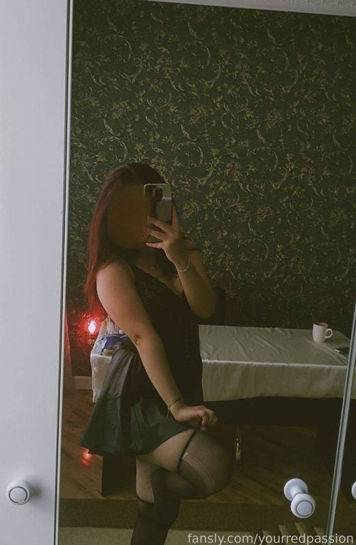 fansly red passion profile photo. red passion 8