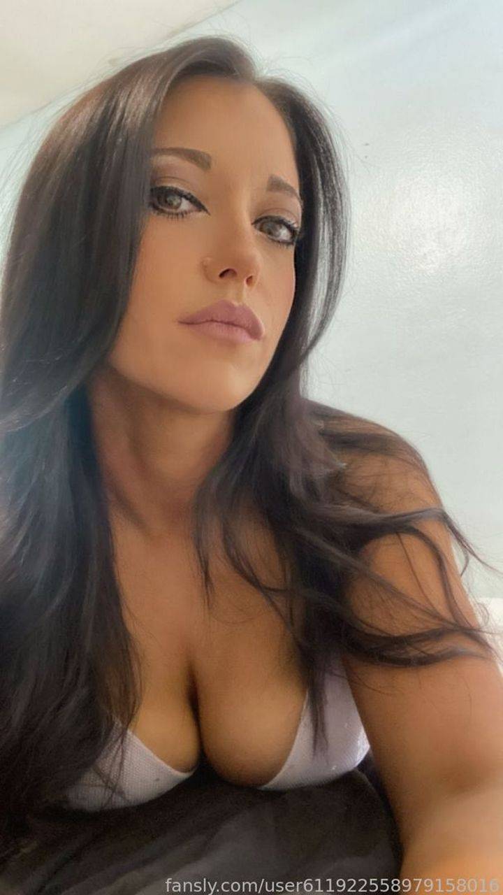fansly SweetSiren29 profile photo. SweetSiren29 33