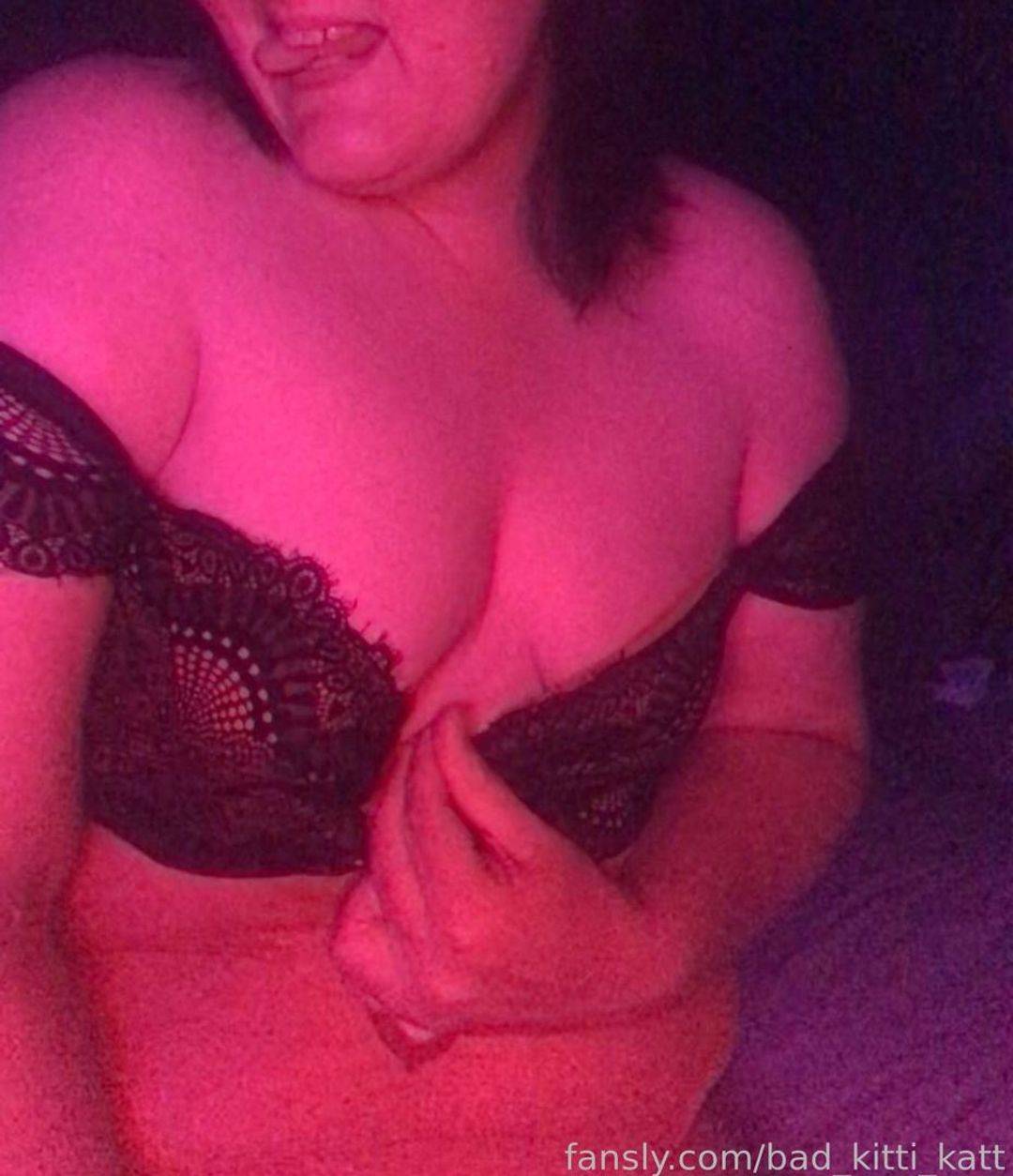 fansly Bad_Kitti_Katt profile photo. Bad_Kitti_Katt 6