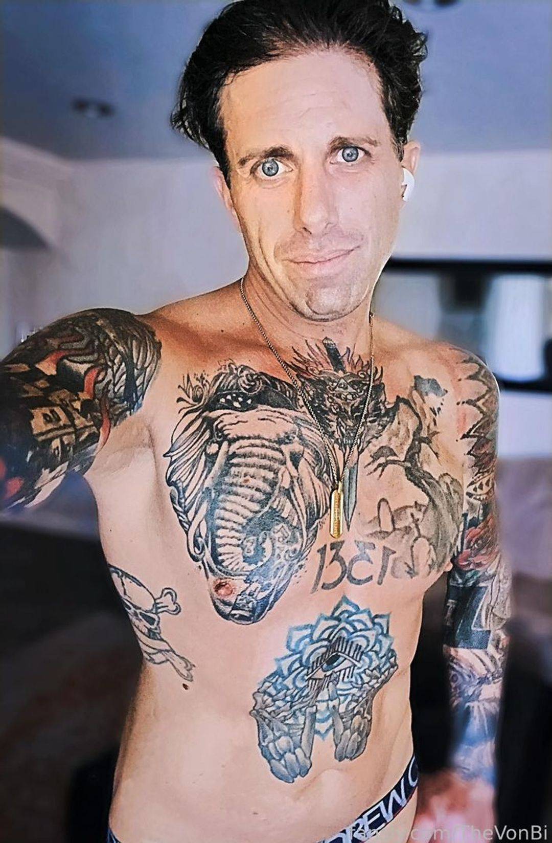 fansly VonBiXXX profile photo. VonBiXXX 21