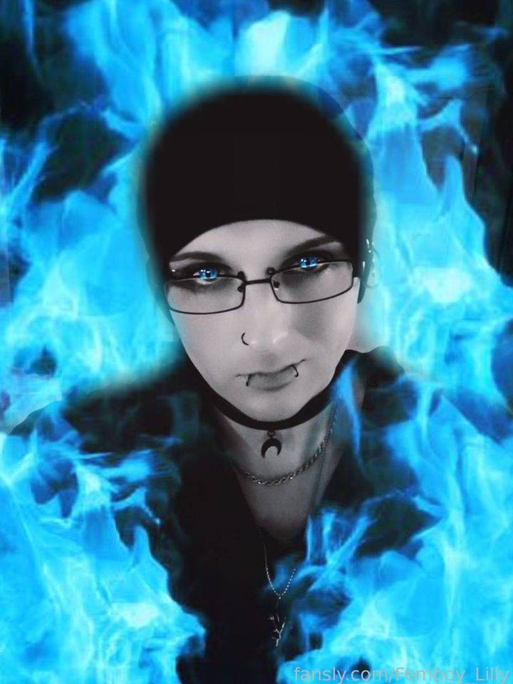 fansly Leliana profile photo. Leliana 11