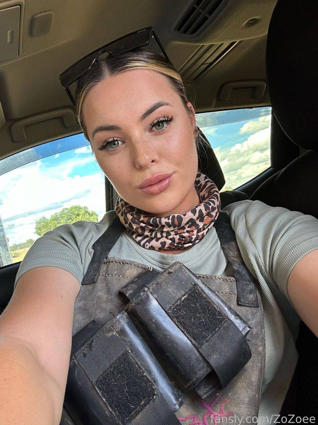 fansly Zoe  profile photo. Zoe  12