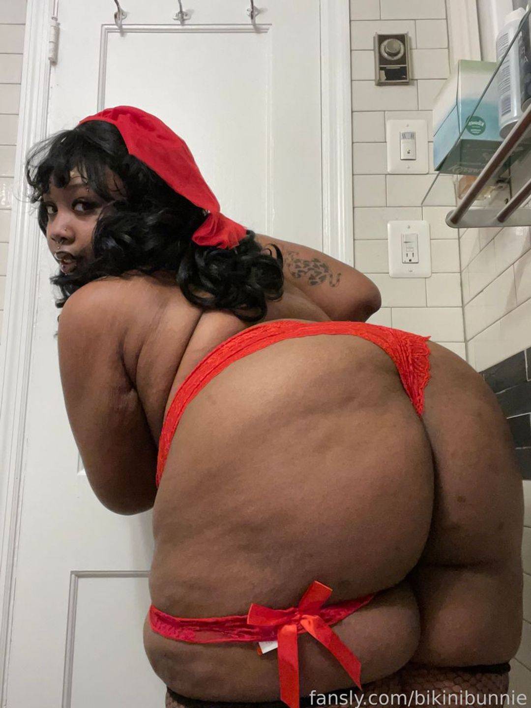 fansly mimi profile photo. mimi 25