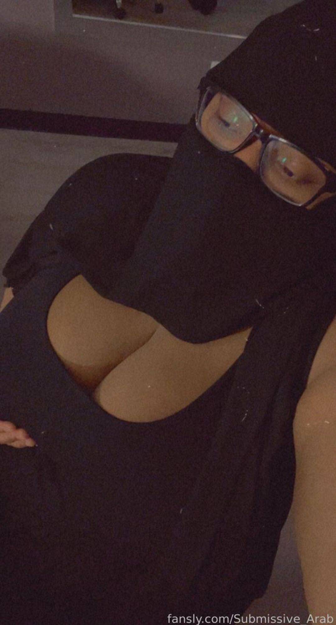fansly Submissive_Arab profile photo. Submissive_Arab 22