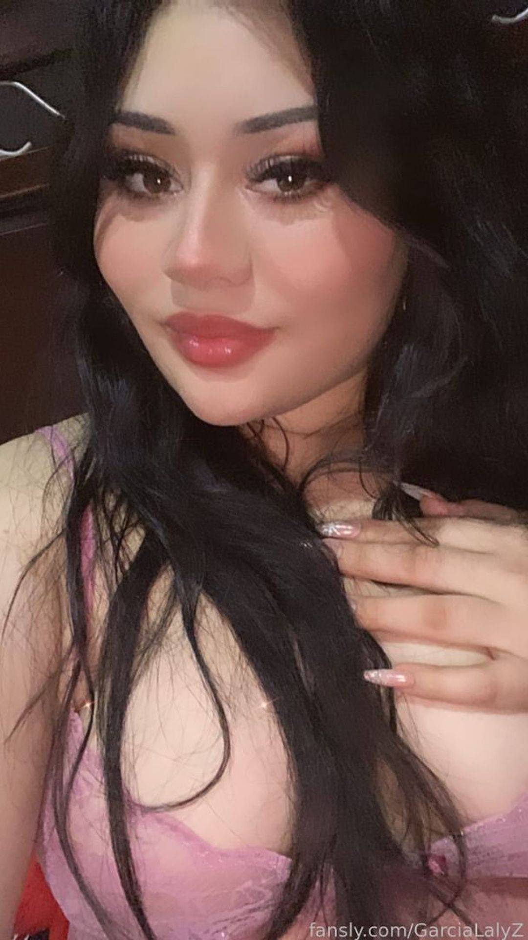 fansly Laly G profile photo. Laly G 8