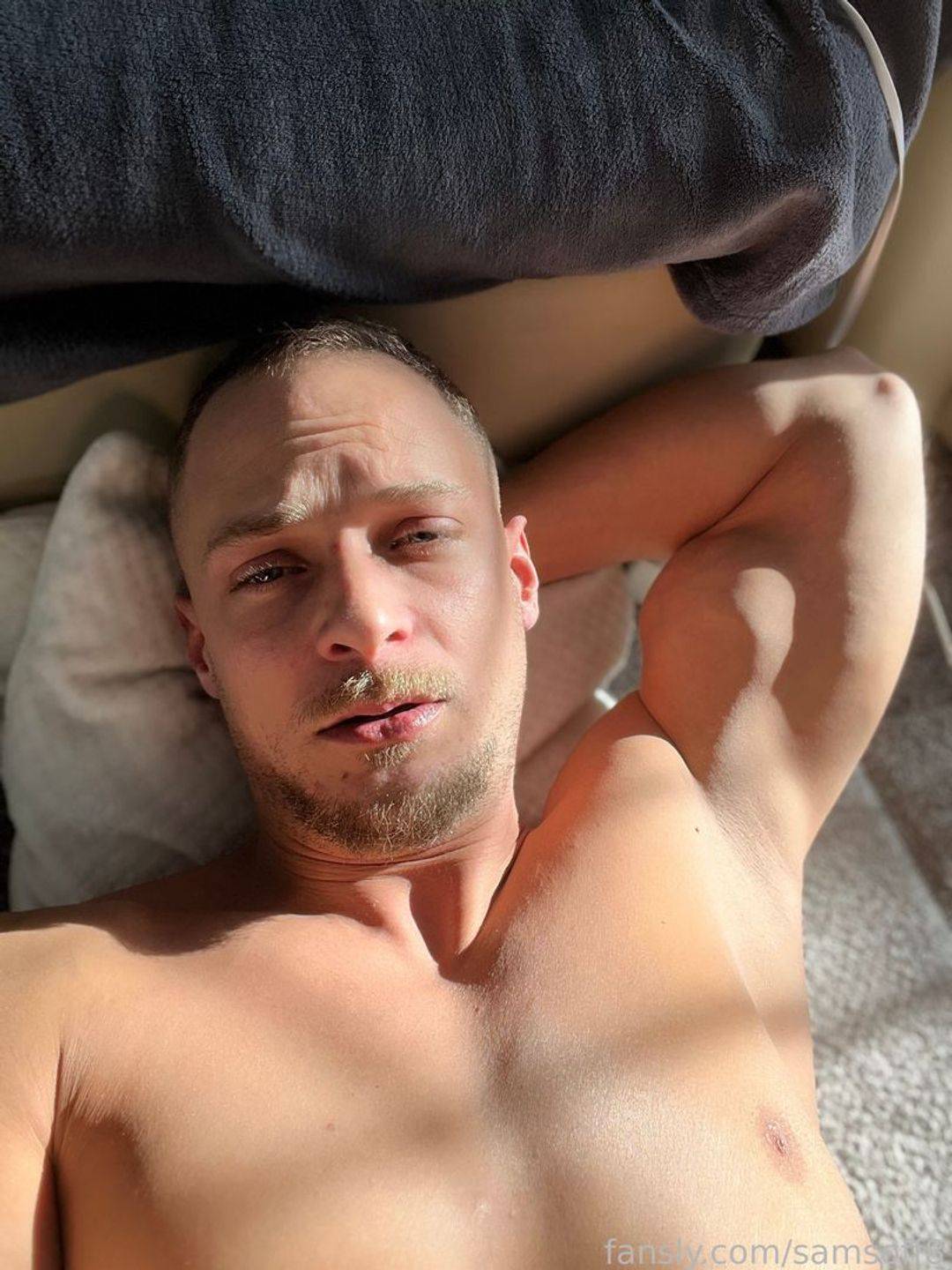 fansly Krisztian profile photo. Krisztian 12