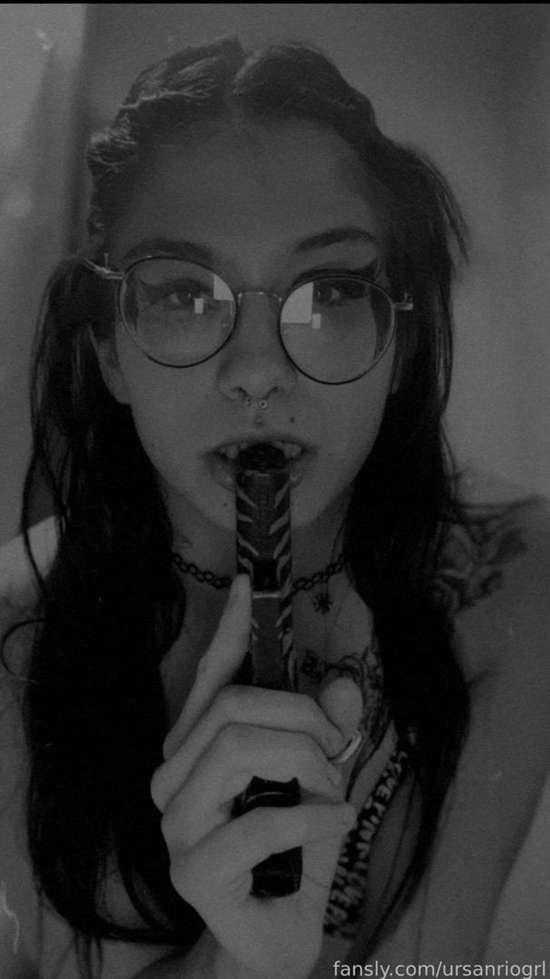 fansly ~🥀Rose🥀~ profile photo. ~🥀Rose🥀~ 36