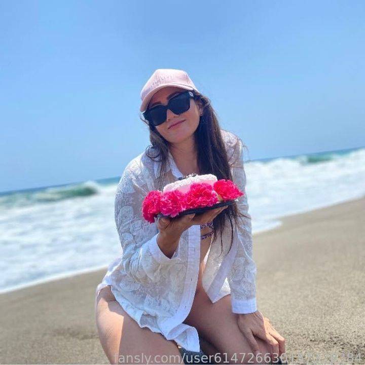 fansly Kassandra Díaz  profile photo. Kassandra Díaz  22