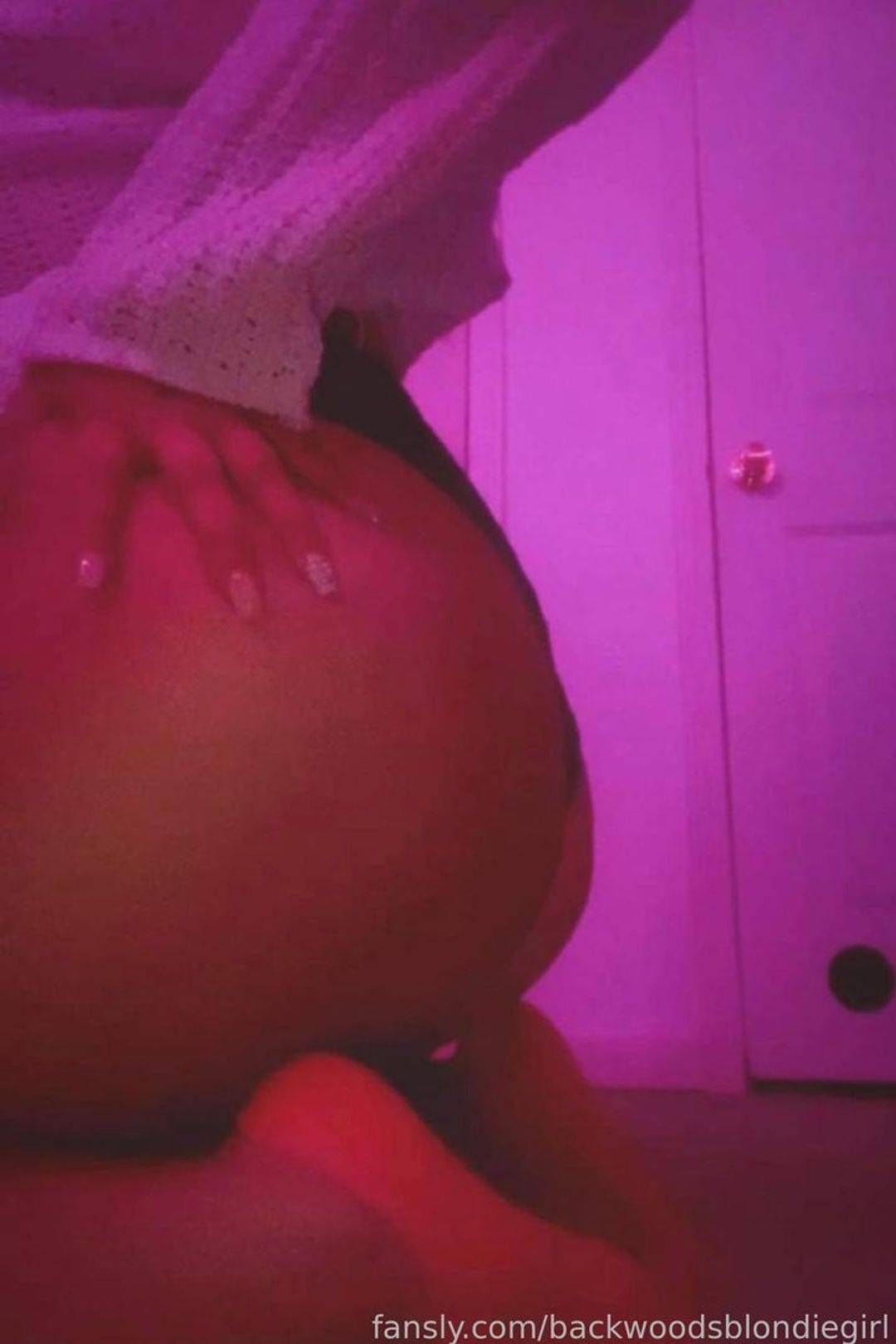 fansly backwoodsblondiegirl profile photo. backwoodsblondiegirl 36