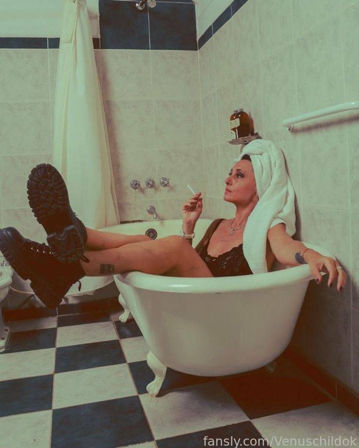 fansly Venuschildok profile photo. Venuschildok 3