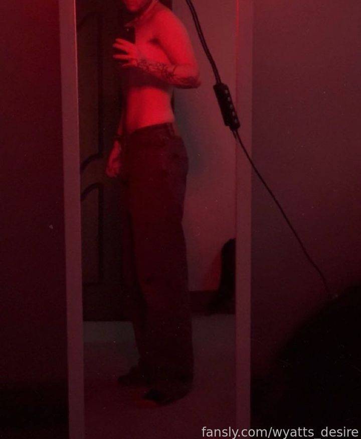 fansly wyatts_desire profile photo. wyatts_desire 36