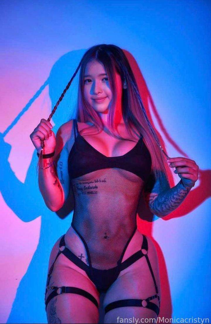 fansly Monicacristyn profile photo. Monicacristyn 33