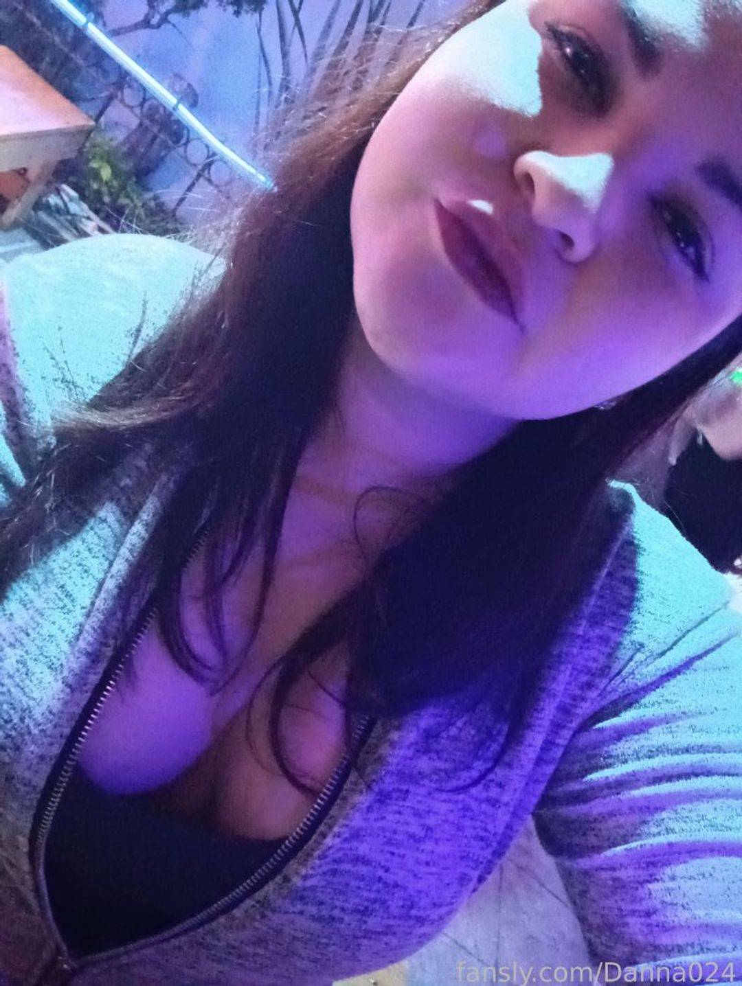 fansly Danna024 profile photo. Danna024 21