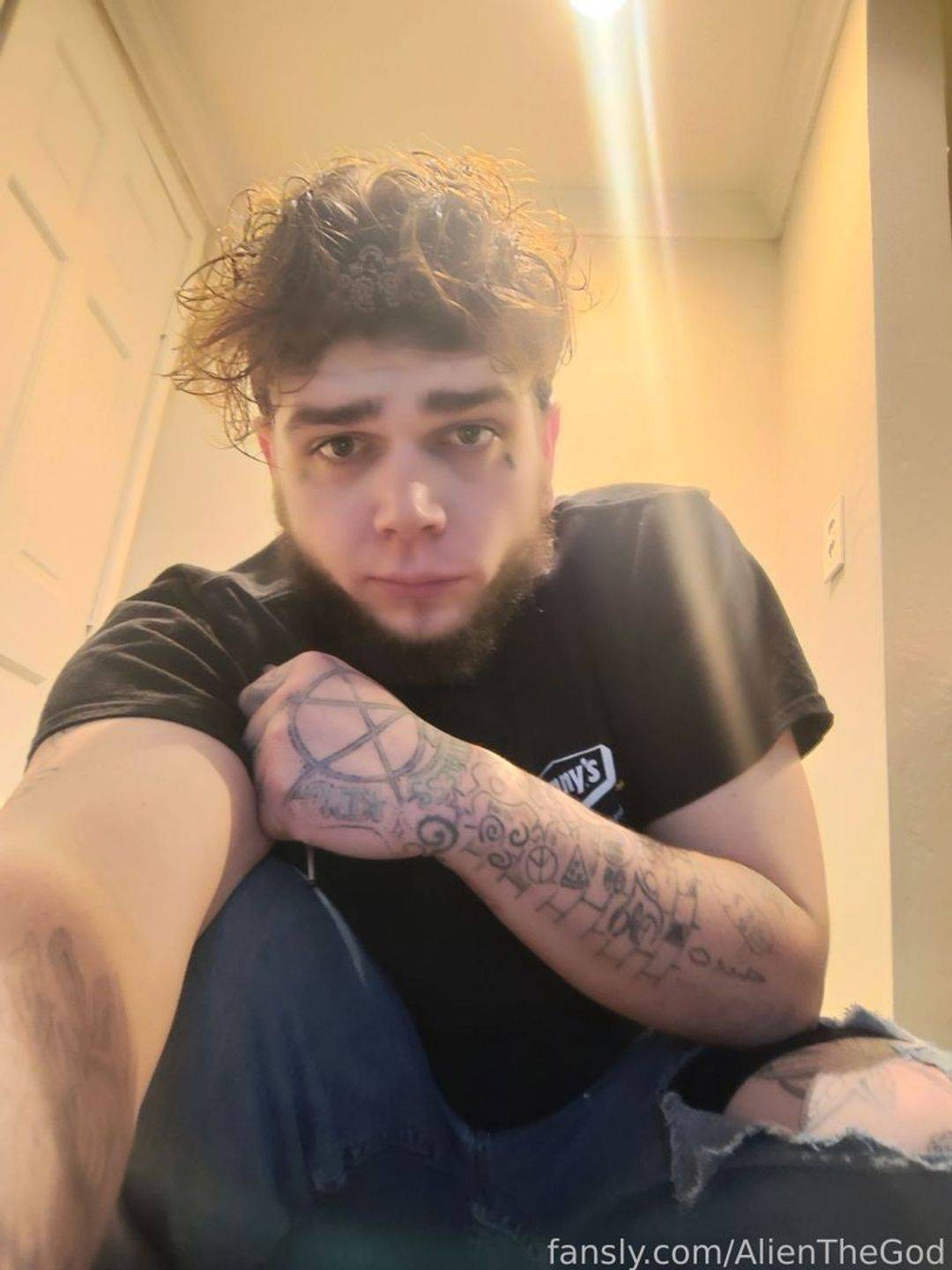 fansly AlienTheGod profile photo. AlienTheGod 24