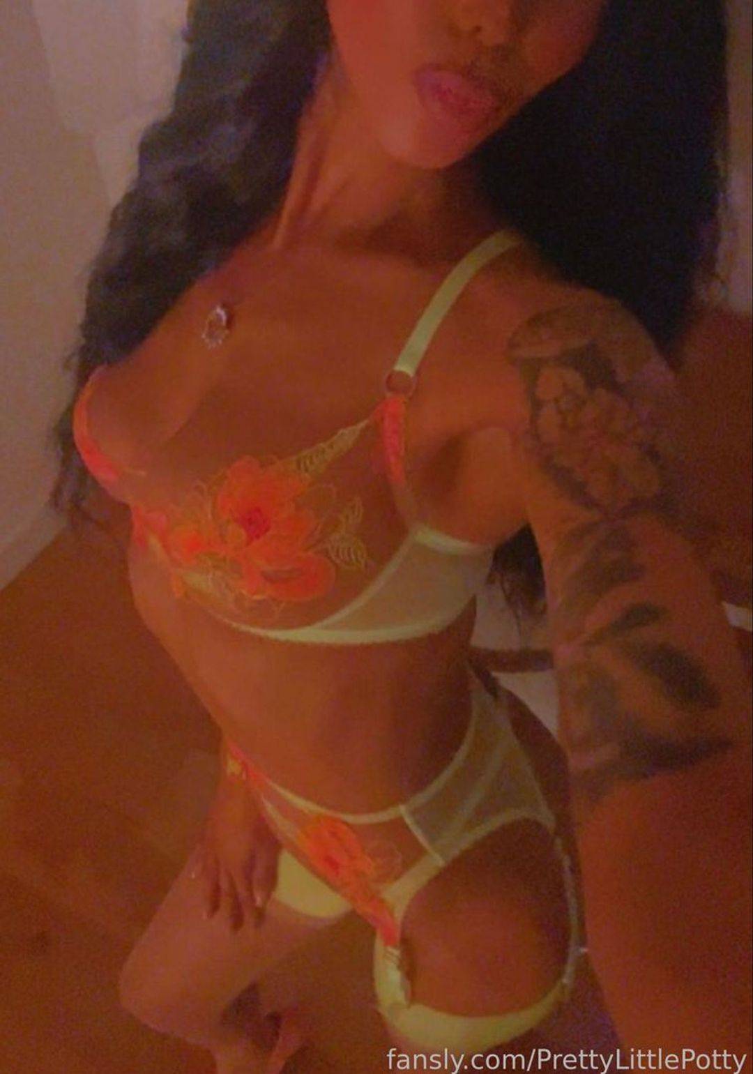 fansly PrincessPottyMouth profile photo. PrincessPottyMouth 27