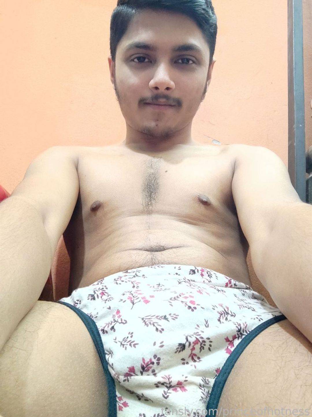 fansly YourPrince profile photo. YourPrince 1