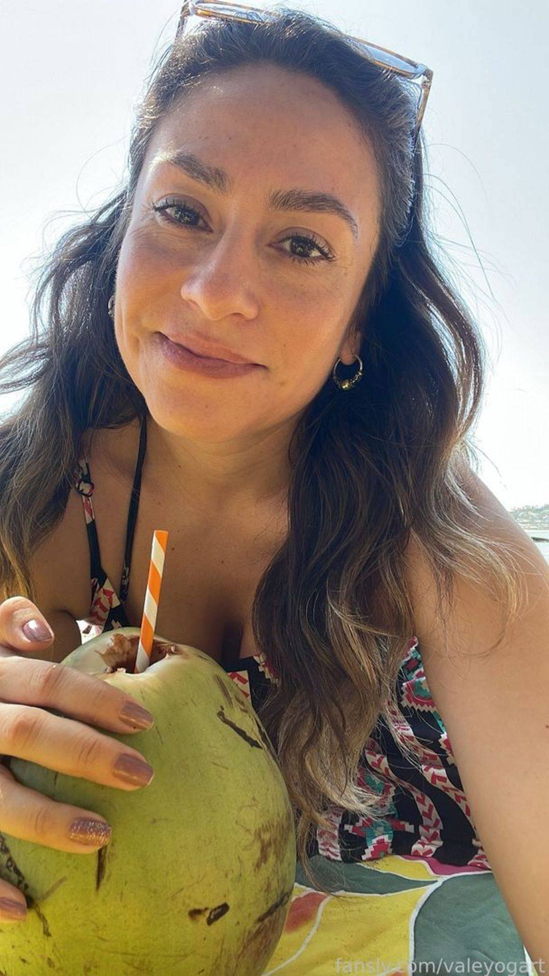 fansly valeyogart profile photo. valeyogart 28