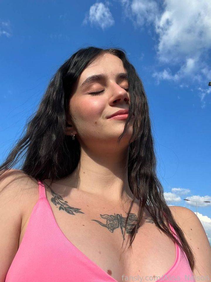 fansly Alice  profile photo. Alice  1