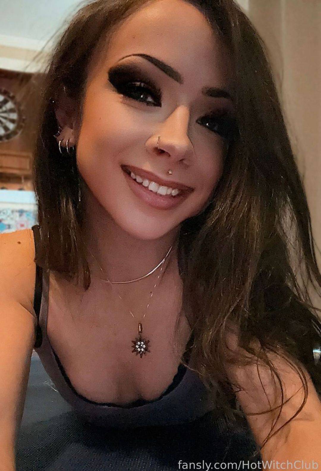fansly Maeve profile photo. Maeve 19