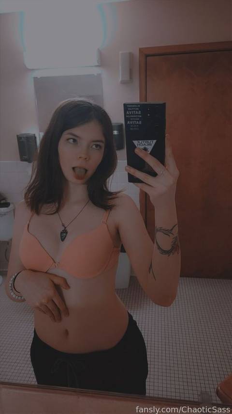 fansly 🌸Ray Bug🌸 profile photo. 🌸Ray Bug🌸 6