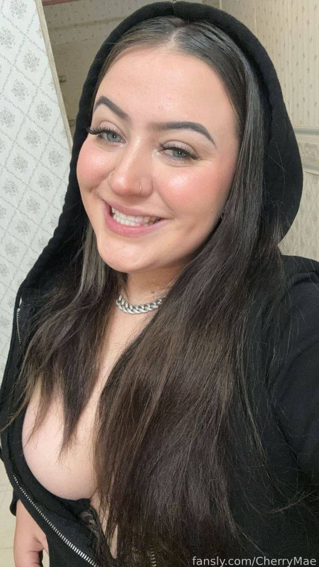 fansly cherrymae profile photo. cherrymae 3
