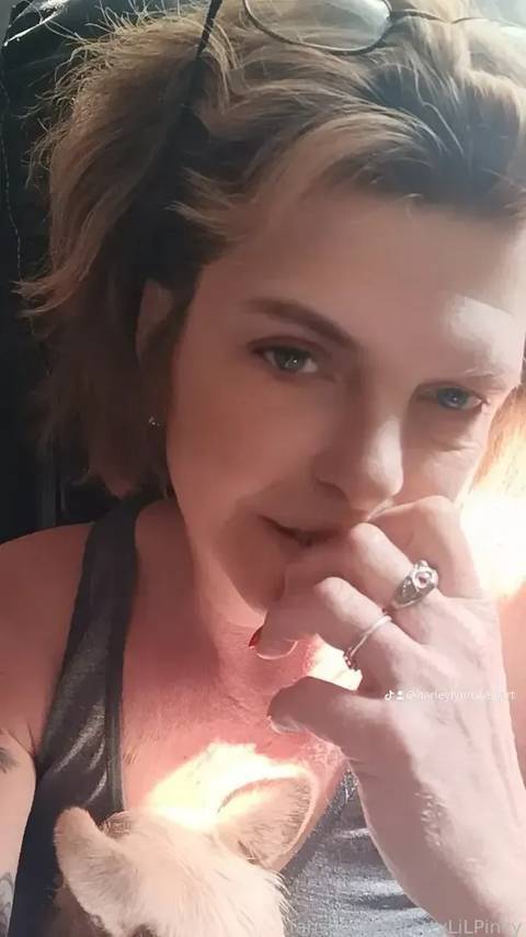 fansly PrettyLiLPinky profile photo. PrettyLiLPinky 42