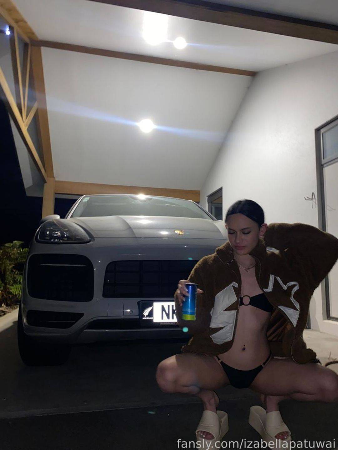 fansly izabellapatuwai profile photo. izabellapatuwai 35