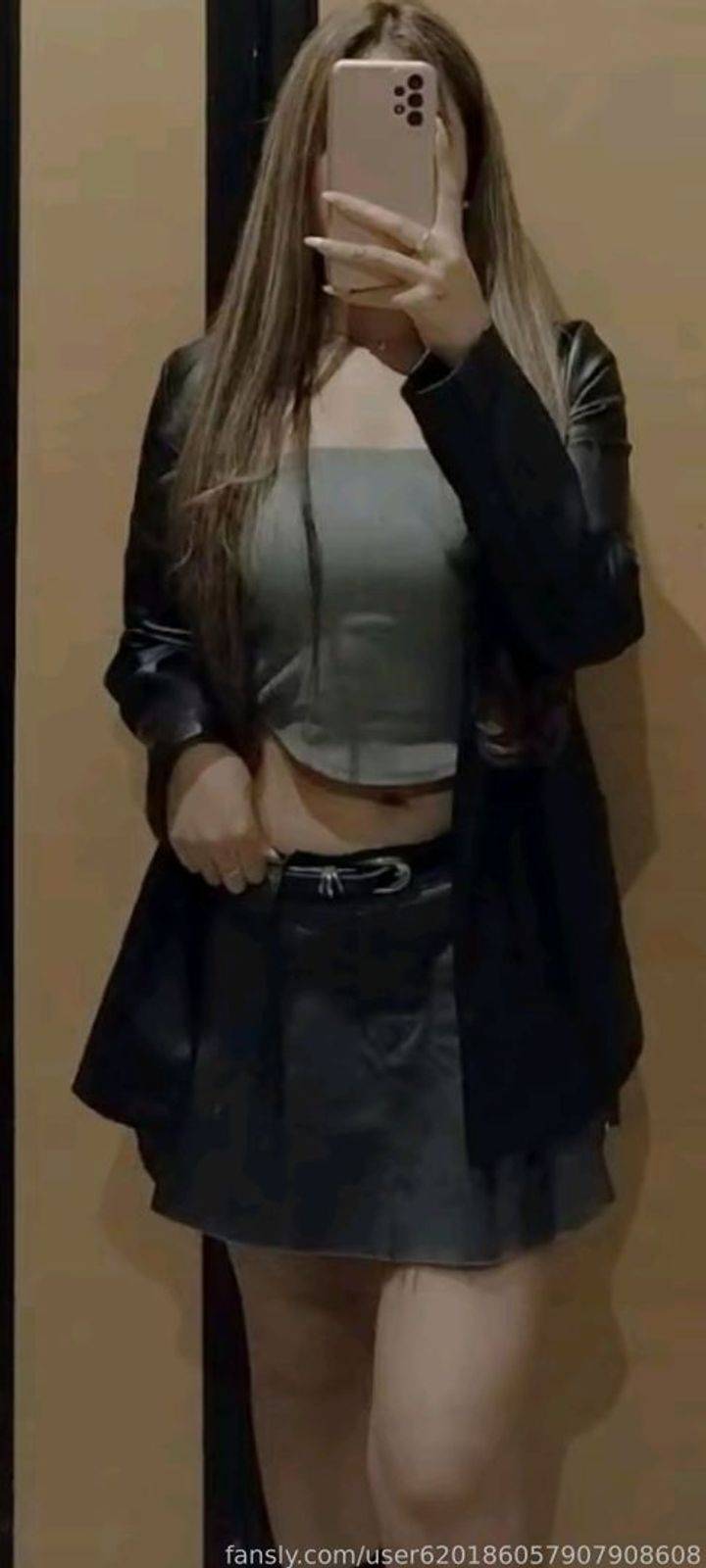 fansly Clara Romero  profile photo. Clara Romero  20