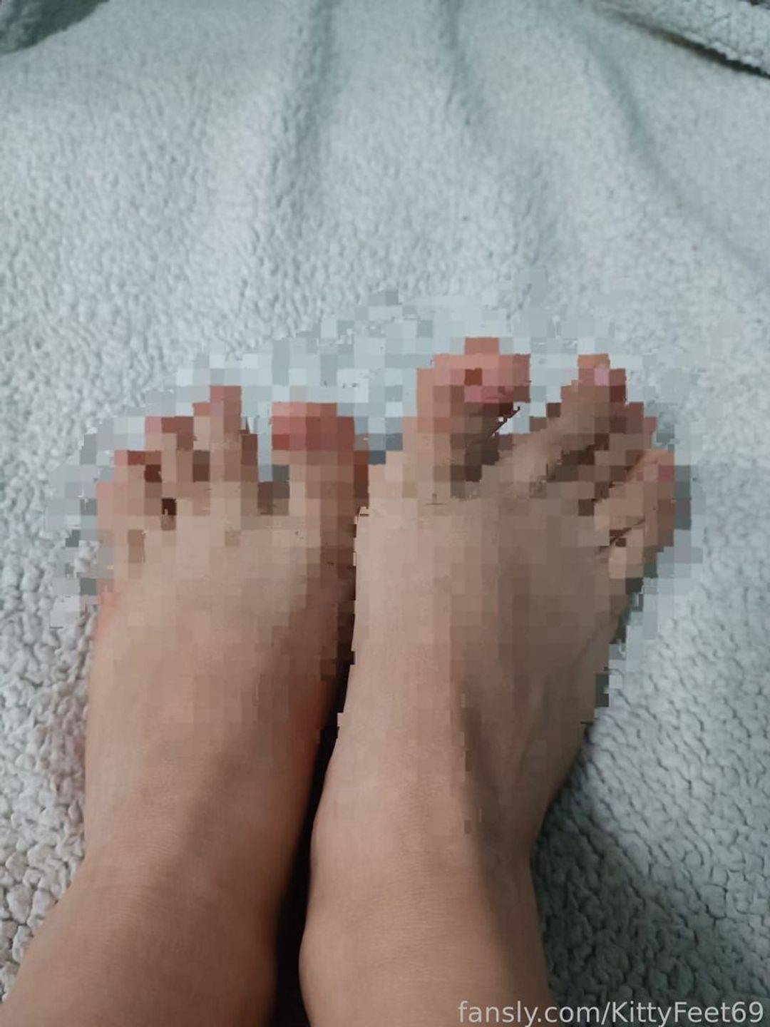 fansly KittyFeet69 profile photo. KittyFeet69 42