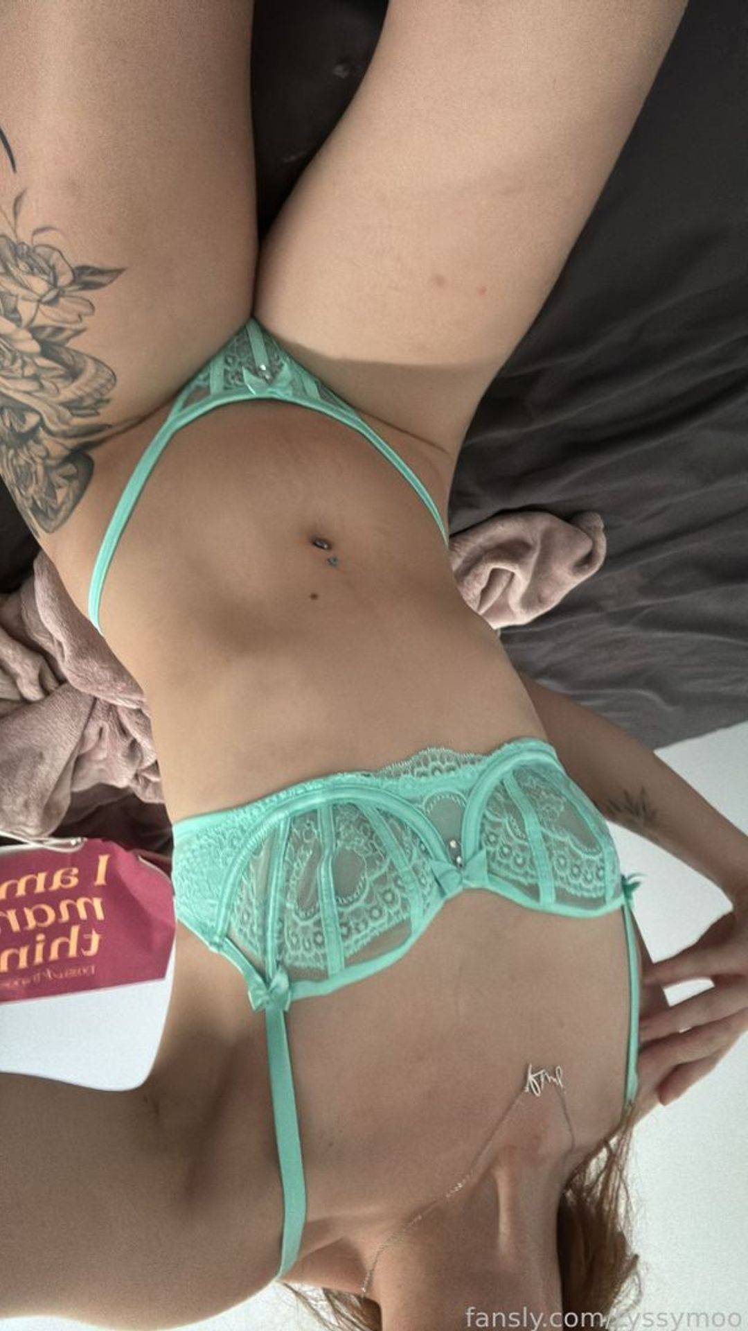fansly Lys profile photo. Lys 31