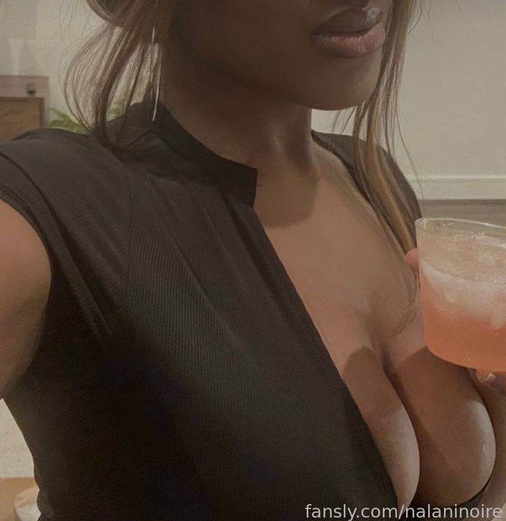 fansly Nalani Noire 🐈‍⬛ profile photo. Nalani Noire 🐈‍⬛ 16